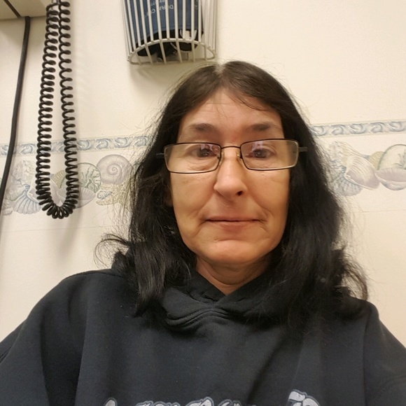 Meet your Posher, Annmarie - Picture 1 of 1